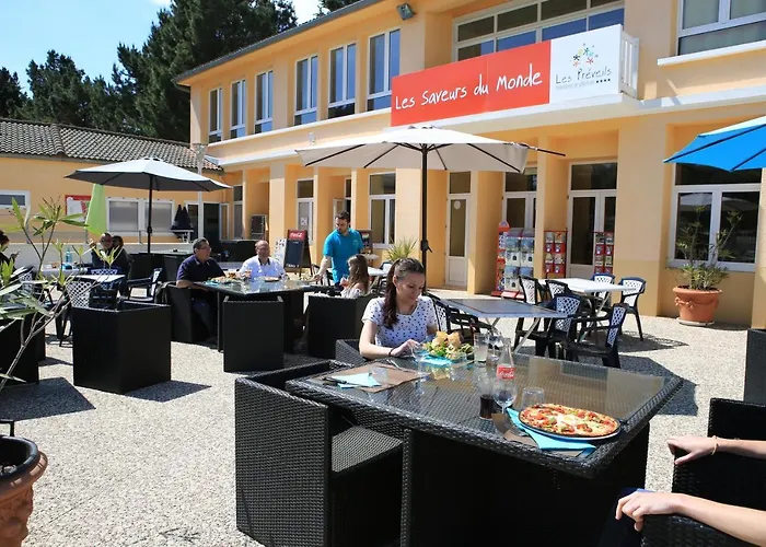 Maeva Club Les Preveils 4* 라트슈수르메르